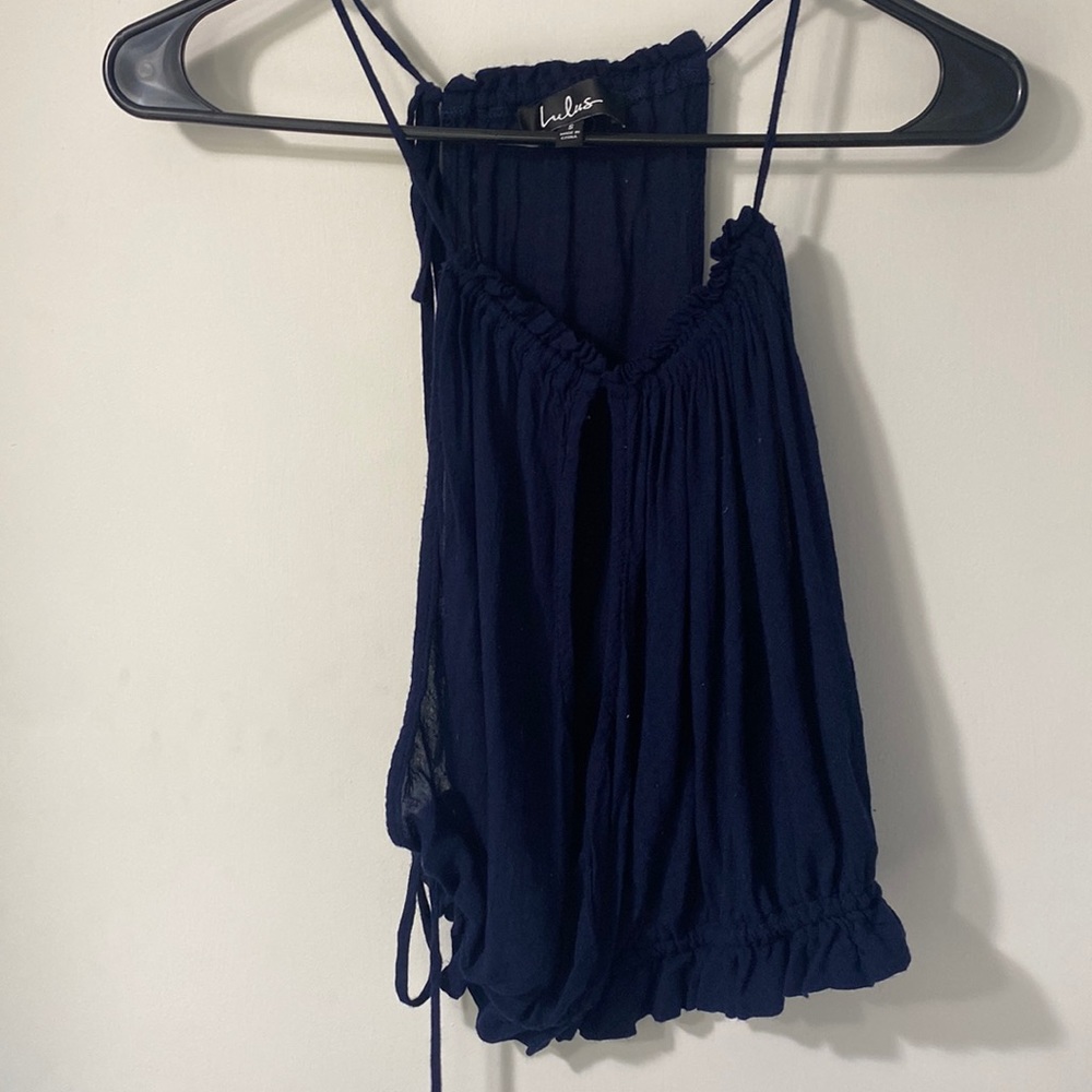 Lulu Navy Crop Top!
